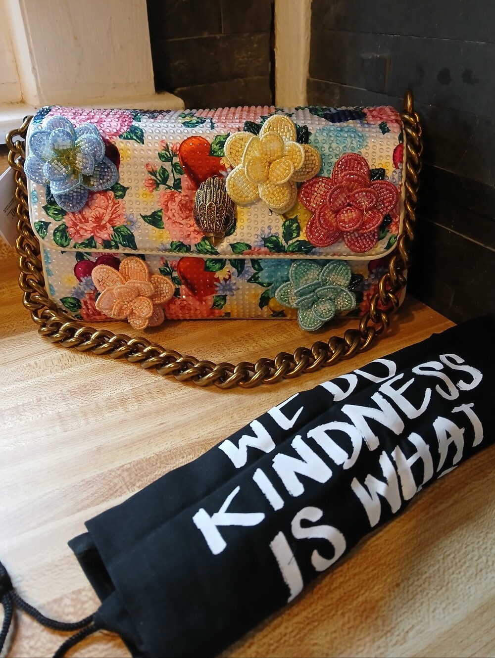 Kurt Geiger NWT Floral Embossed & 3D Shoulder Bag & Dustbag